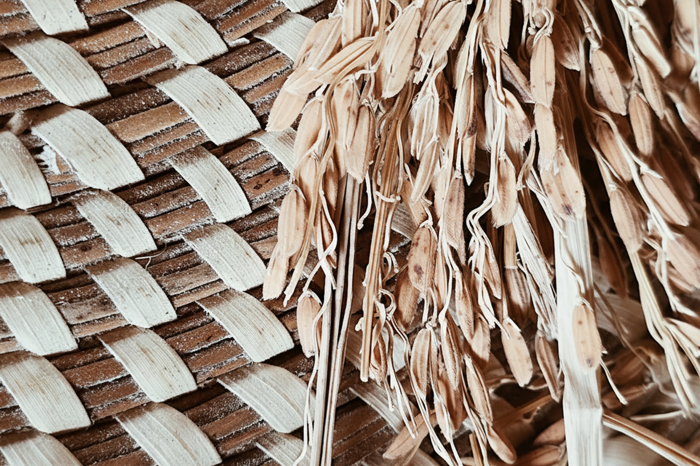 Woven tan and brown basket detail
